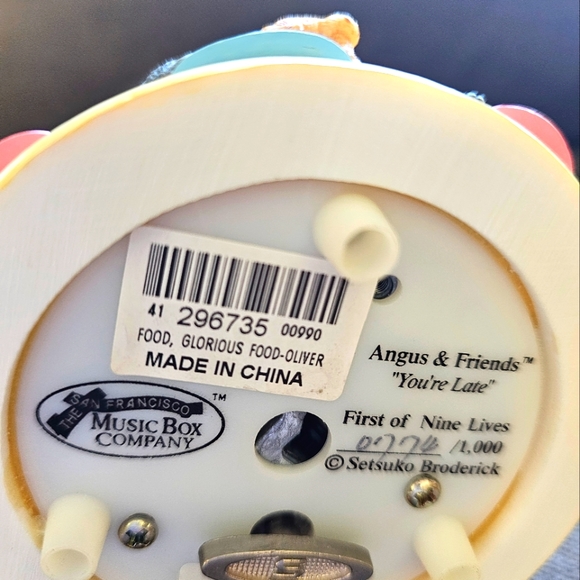 SAN FRANCISCO MUSIC CO, LIMITED EDITION- YOU'RE LATE! ANGUS & FRIENDS COLLECTION - Picture 9 of 9